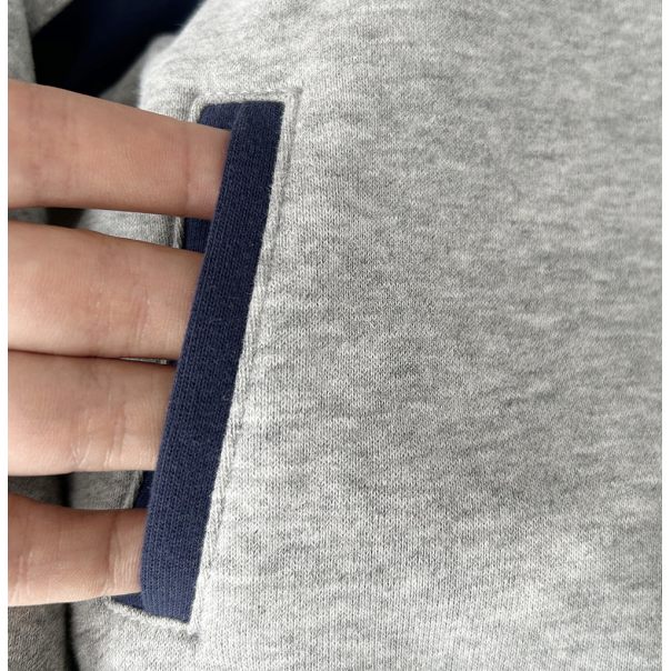 Szara bluza dziecięca bejsbolówka Leanka – modna bluza dla chłopca