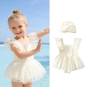 strój dziecięcy z falbanką i kokardą