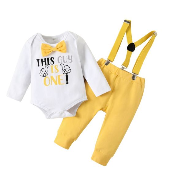 Zestaw urodzinowy dla chłopca „This Guy is One” – body z muchą i spodnie z szelkami | LeAnKa