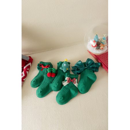 Świąteczne skarpetki dziecięce z ozdobami 3D – miękkie i elastyczne | LeAnKa