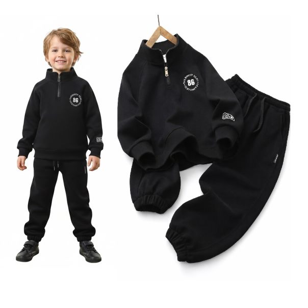 Czarny dres dziecięcy z zamkiem 86 – modny komplet sportowy LeAnKa