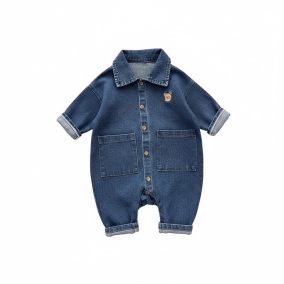 Kombinezon jeansowy dla niemowląt z naszywką misia | Leanka